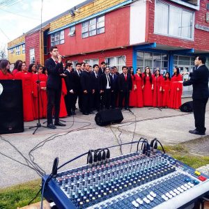 Coro Polifonico Amanecer www.corosdechile.cl