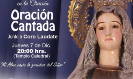 Oración Cantada junto a Coro Laudate