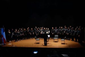Coro de estudiantes de Pedagogia en Artes Musicales de la Universidad Mayor-01