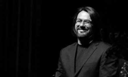 Mauricio Manríquez Centrón, Cantante, Director y Músico – Chile